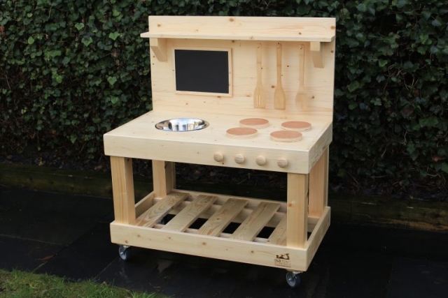 Mud Kitchen