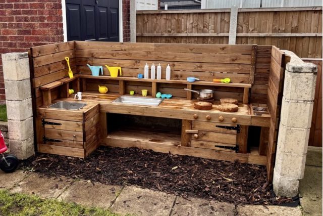 Custom Mud Kitchen Custom Mud Kitchen
